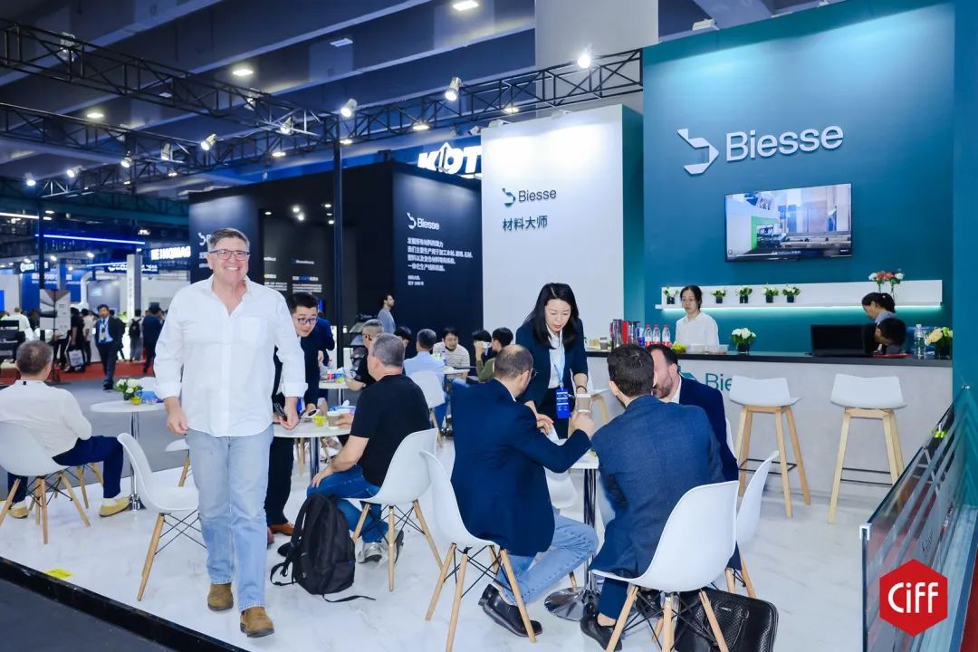 主办发布-2026广州家具展-报名负责人「杜经理 15989891849」